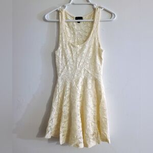 Dillema - (Size XS) Ivory White Lace Sleeveless A-Line Women's Mini Dress